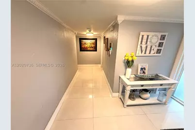 661 SW 67th, Pembroke Pines, FL 33023 - Photo 14