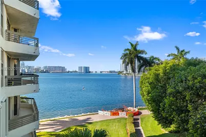 19101 NE 36th #402, Aventura, FL 33180 - Photo 8