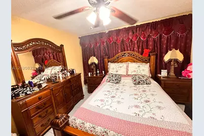 5953 W 28th #24, Hialeah, FL 33016 - Photo 20