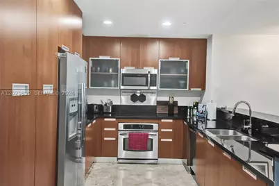 7901 Hispanola #2010, North Bay Village, FL 33141 - Photo 14