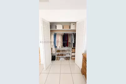 401 SW 109th #14, Miami, FL 33174 - Photo 8