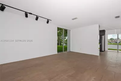 850 NW 98th, Plantation, FL 33324 - Photo 6