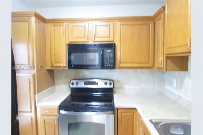 5111 W Oakland Park #301, Lauderdale Lakes, FL 33313 - Photo 24