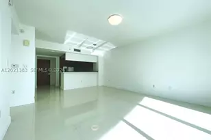 31 SE 5th, Miami, FL 33131 - Photo 6