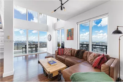 60 SW 13th #4613, Miami, FL 33130 - Photo 2