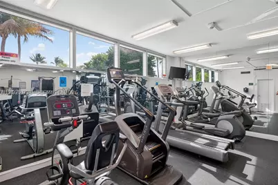 2655 Collins #2302, Miami Beach, FL 33140 - Photo 30