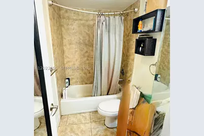 7501 E Treasure #7R, North Bay Village, FL 33141 - Photo 12