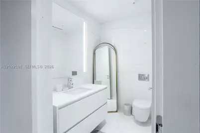 300 Biscayne Boulevard #2203C, Miami, FL 33131 - Photo 16