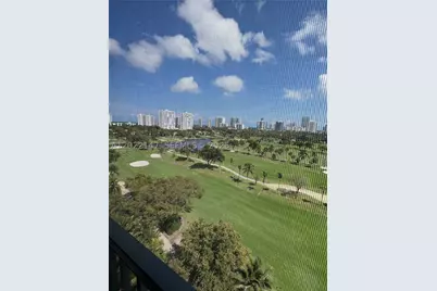 20335 W Country Club #1205, Aventura, FL 33180 - Photo 6