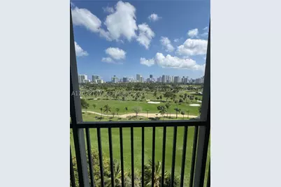 20335 W Country Club #1205, Aventura, FL 33180 - Photo 2