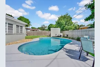 6930 SW 12th, Pembroke Pines, FL 33023 - Photo 26