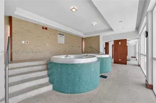 31 SE 5th, Miami, FL 33131 - Photo 46