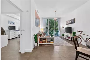 31 SE 5th, Miami, FL 33131 - Photo 4
