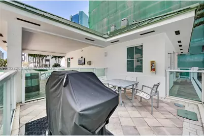 31 SE 5th #203, Miami, FL 33131 - Photo 72