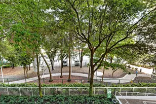 31 SE 5th, Miami, FL 33131 - Photo 30