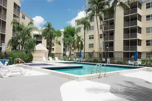 8245 Lake, Doral, FL 33166 - Photo 16