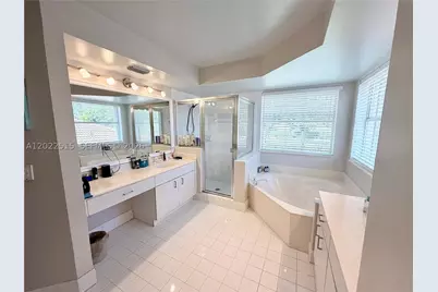4020 Sapphire, Weston, FL 33331 - Photo 18