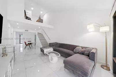 455 NE 210th, Miami, FL 33179 - Photo 1