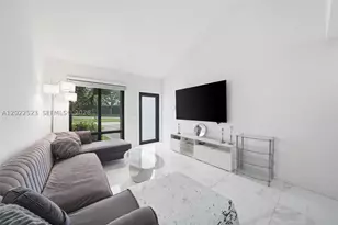455 NE 210th, Miami, FL 33179 - Photo 2