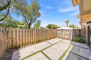 455 NE 210th, Miami, FL 33179 - Photo 22
