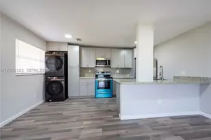 4111 Stirling, Dania Beach, FL 33314 - Photo 2