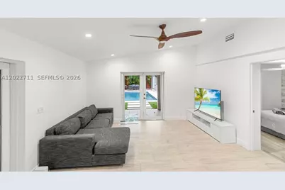 443 NE 71st, Miami, FL 33138 - Photo 10