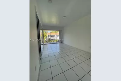 4271 NW 11th #1, Miami, FL 33126 - Photo 4