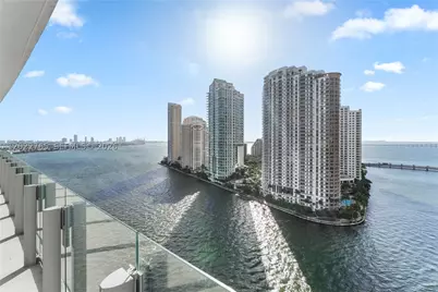 300 Biscayne Blvd #1802, Miami, FL 33131 - Photo 2
