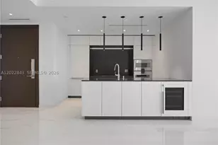 300 Biscayne Blvd, Miami, FL 33131 - Photo 12