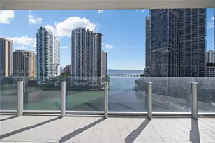 300 Biscayne Blvd, Miami, FL 33131 - Photo 36