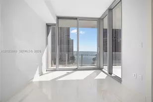 300 Biscayne Blvd, Miami, FL 33131 - Photo 22