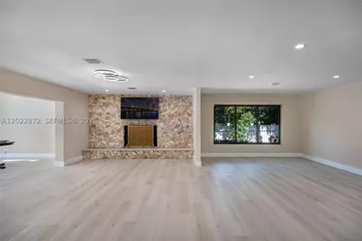 11640 SW 37th, Davie, FL 33330 - Photo 32