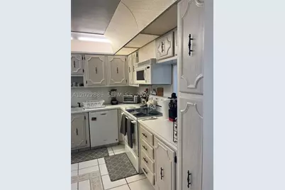 2851 NE 183rd #405E, Aventura, FL 33160 - Photo 10
