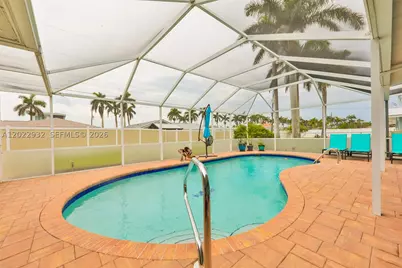 450 Bayshore, Cape Coral, FL 33904 - Photo 12