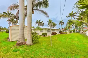 450 Bayshore, Cape Coral, FL 33904 - Photo 2