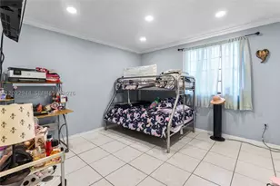 8454 NW 8th, Miami, FL 33126 - Photo 16