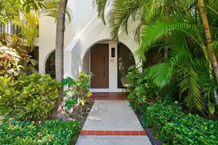 425 Grapetree, Key Biscayne, FL 33149 - Photo 2