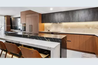 425 Grapetree #211, Key Biscayne, FL 33149 - Photo 8