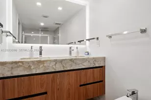 425 Grapetree, Key Biscayne, FL 33149 - Photo 12