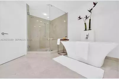 17111 Biscayne #2209, North Miami Beach, FL 33160 - Photo 10