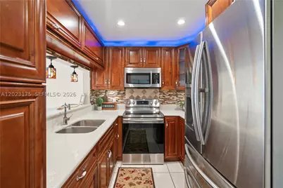 9367 SW 1st #808, Plantation, FL 33324 - Photo 18