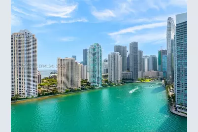 900 Brickell Key #1801, Miami, FL 33131 - Photo 38