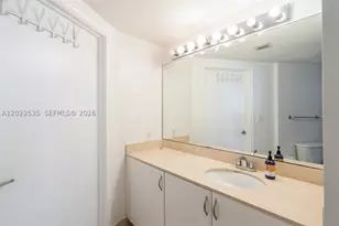 1750 N Bayshore, Miami, FL 33132 - Photo 10
