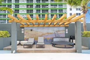1750 N Bayshore, Miami, FL 33132 - Photo 14