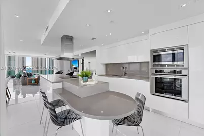16500 Collins #2451, Sunny Isles Beach, FL 33160 - Photo 12