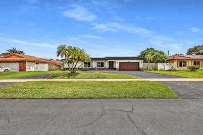 5260 SW 10th, Plantation, FL 33317 - Photo 2