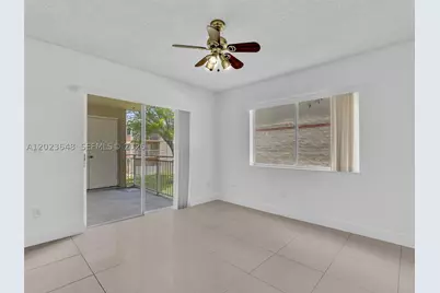 18850 NW 57th #208, Hialeah, FL 33015 - Photo 16