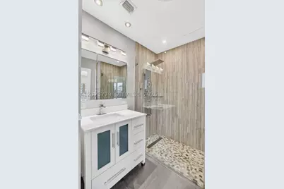 709 NW 9th, Hallandale Beach, FL 33009 - Photo 24