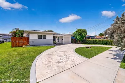 709 NW 9th, Hallandale Beach, FL 33009 - Photo 2