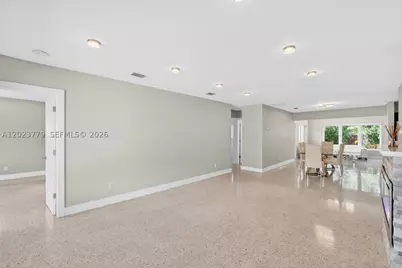 709 NW 9th, Hallandale Beach, FL 33009 - Photo 12